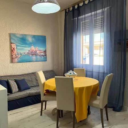 Azzurra Casa Vacanze Cardilla Ferienhaus